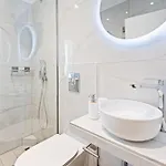 Selini Hotell 2*