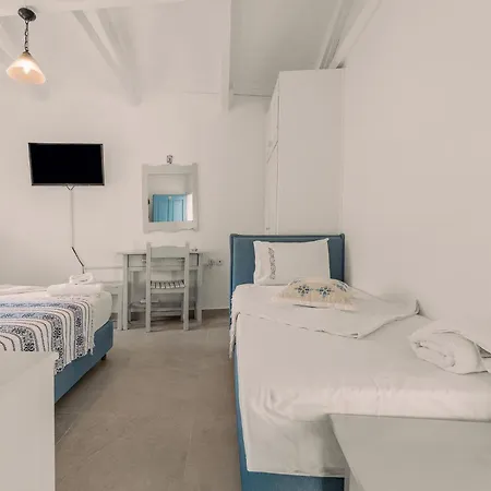 Selini Hotel 2*