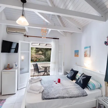 Отель Selini 2*