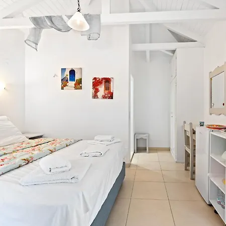 Отель Selini Айос-Никитас