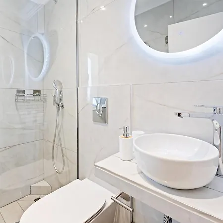 Selini Отель 2*