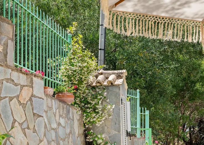 Selini מלון Áyios Nikítas